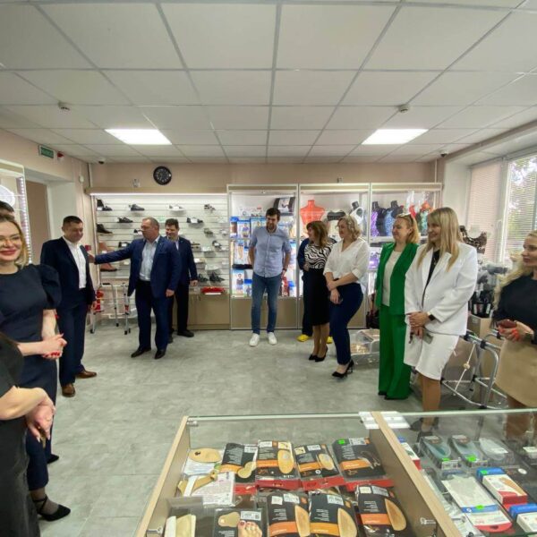 Открытие магазина детской ортопедической обуви IDZI и ортопедических ORTOSTORE товаров